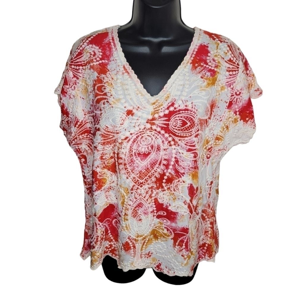 Solitaire bohemian floral paisley embroidered v-neck top size Large
